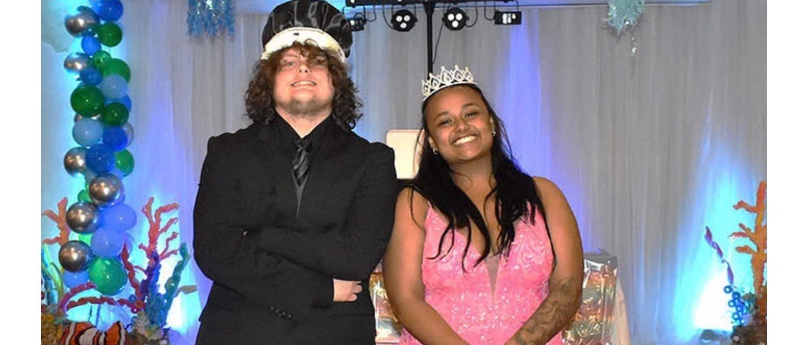 Prom Court